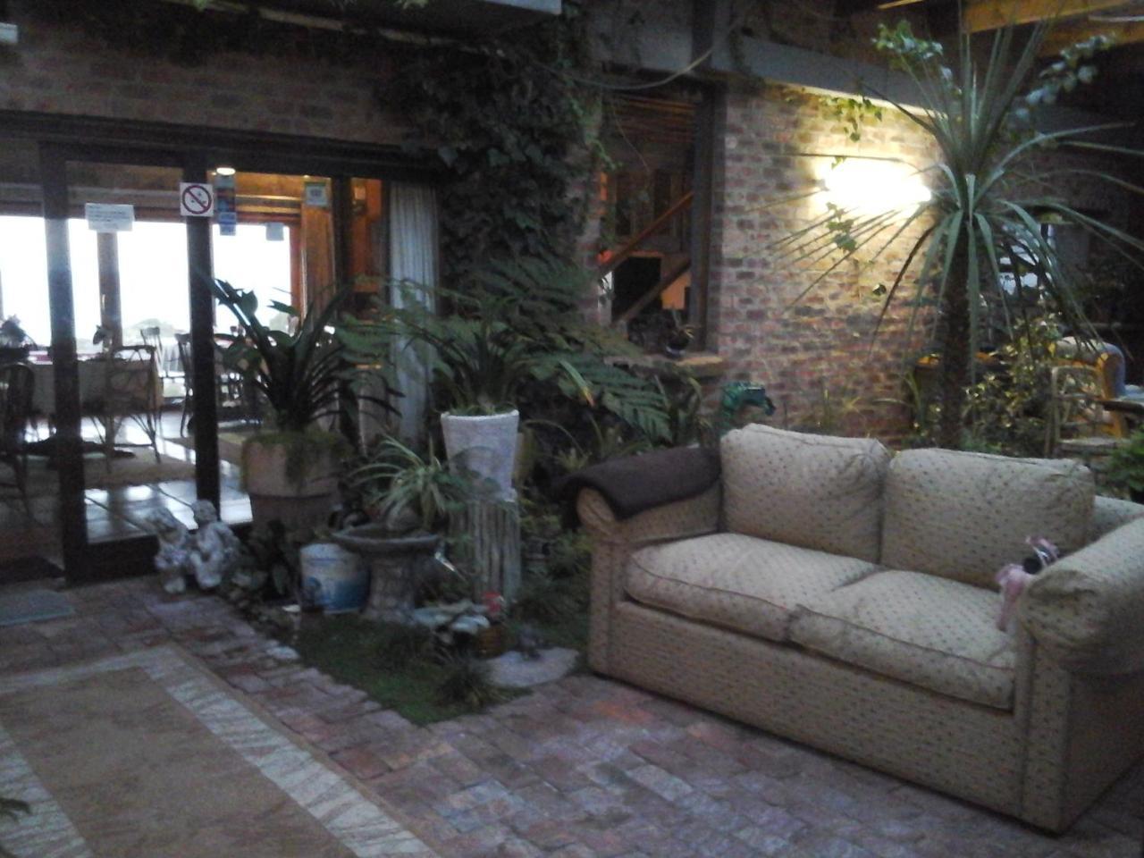 סטראוסבאי Oceanview Guesthouse מראה חיצוני תמונה